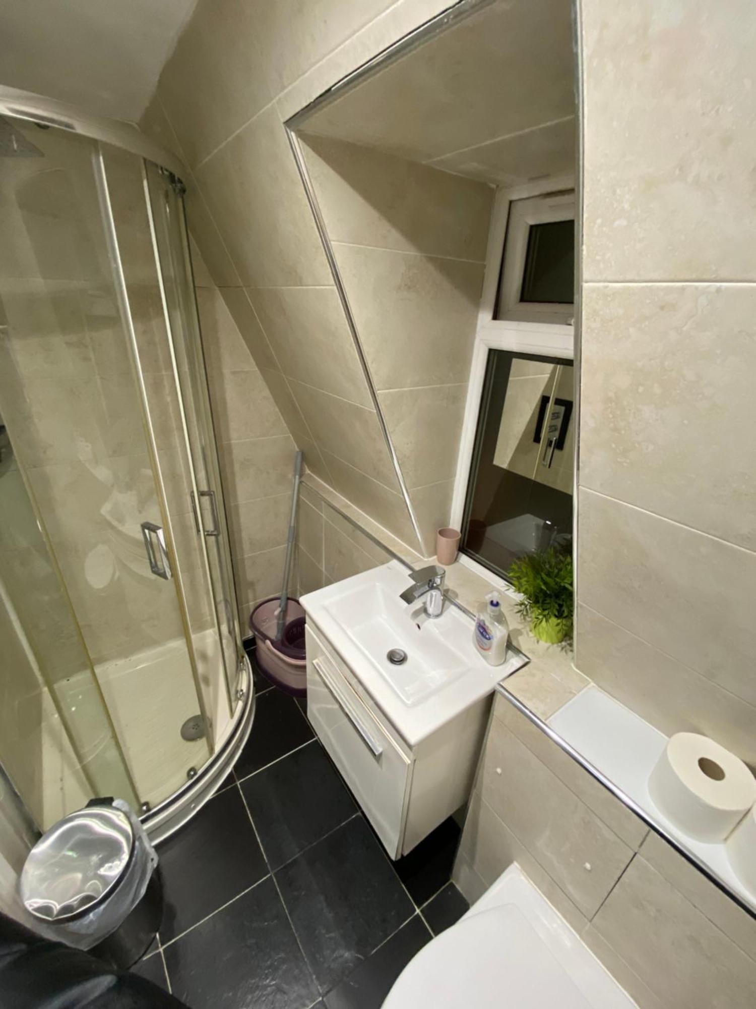 Fabulous Private Bedrooms Near Euston Station, Central Λονδίνο Εξωτερικό φωτογραφία