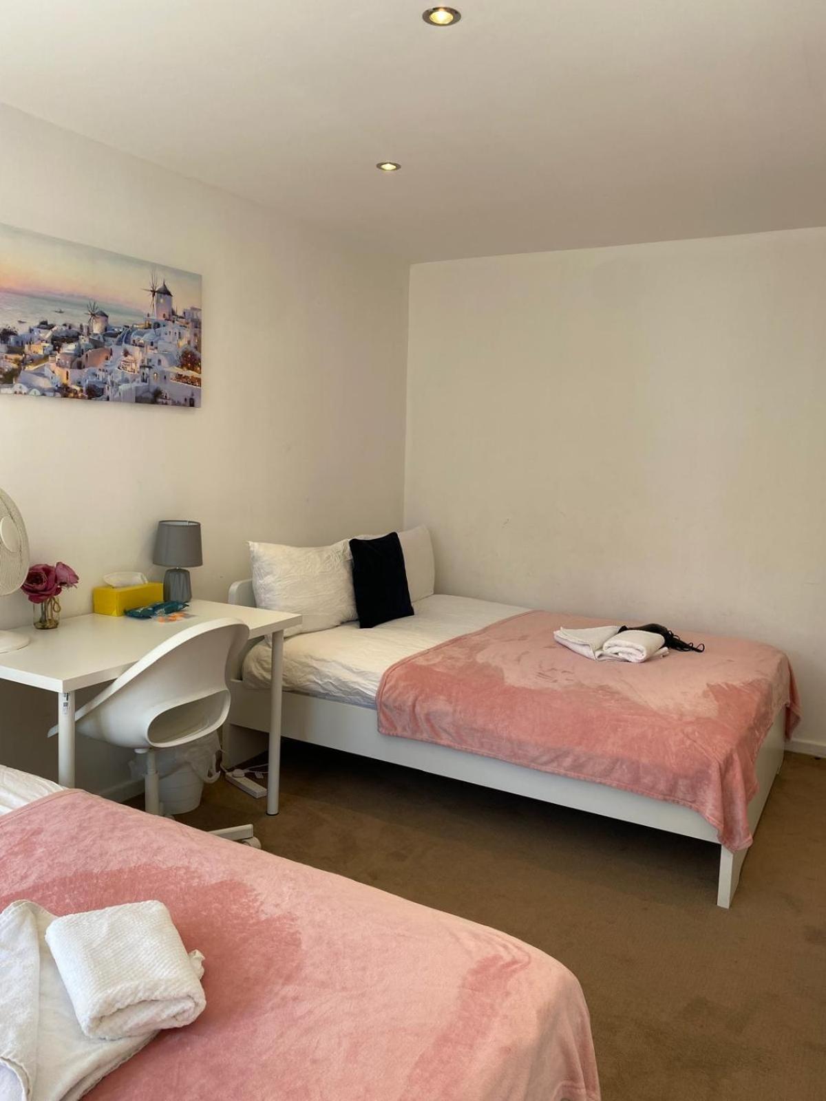 Fabulous Private Bedrooms Near Euston Station, Central Λονδίνο Εξωτερικό φωτογραφία
