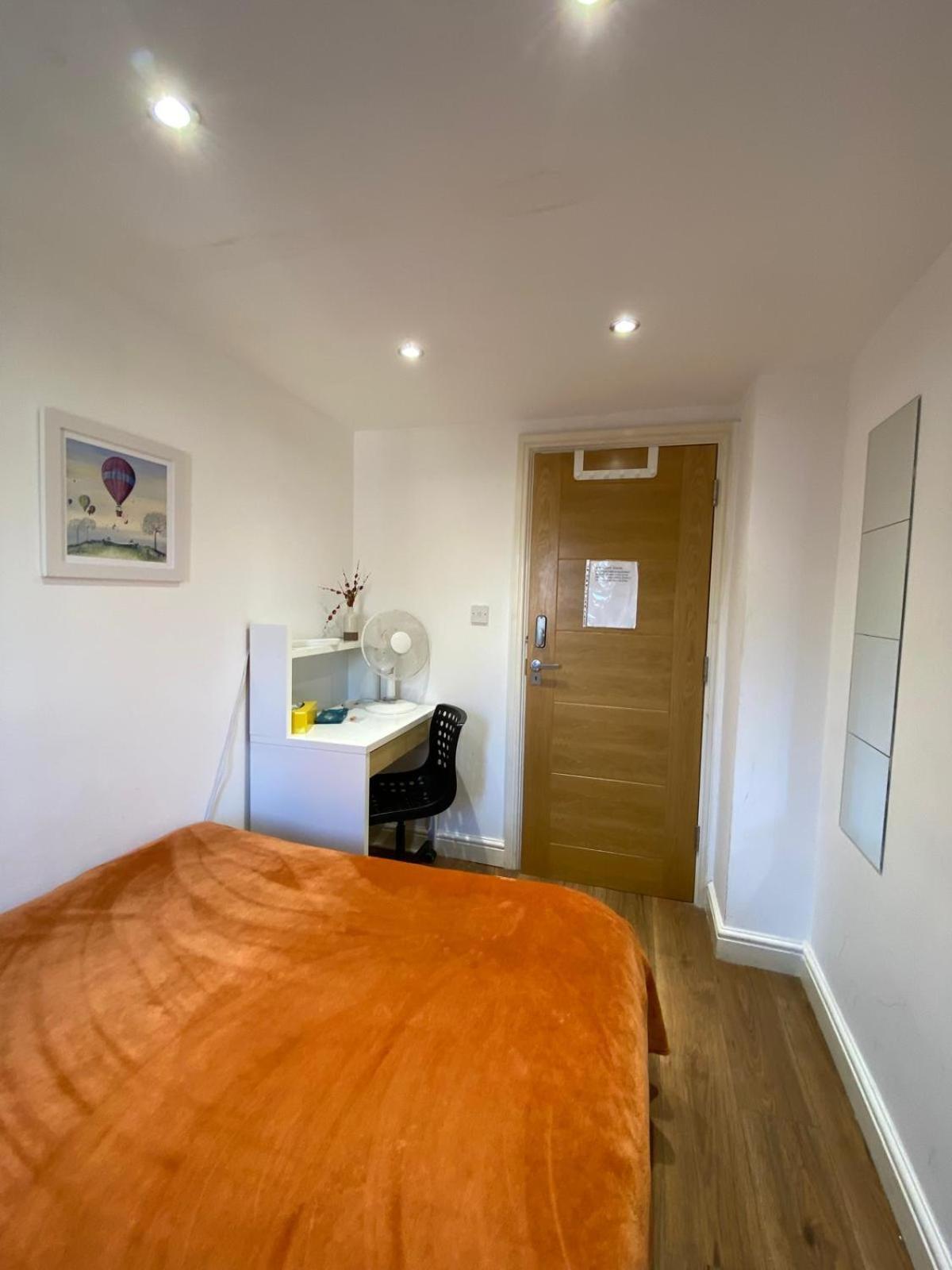 Fabulous Private Bedrooms Near Euston Station, Central Λονδίνο Εξωτερικό φωτογραφία