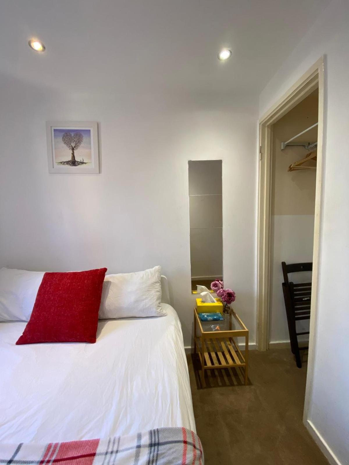 Fabulous Private Bedrooms Near Euston Station, Central Λονδίνο Εξωτερικό φωτογραφία